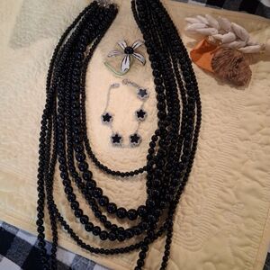 Chic Black Beaded Necklace Set